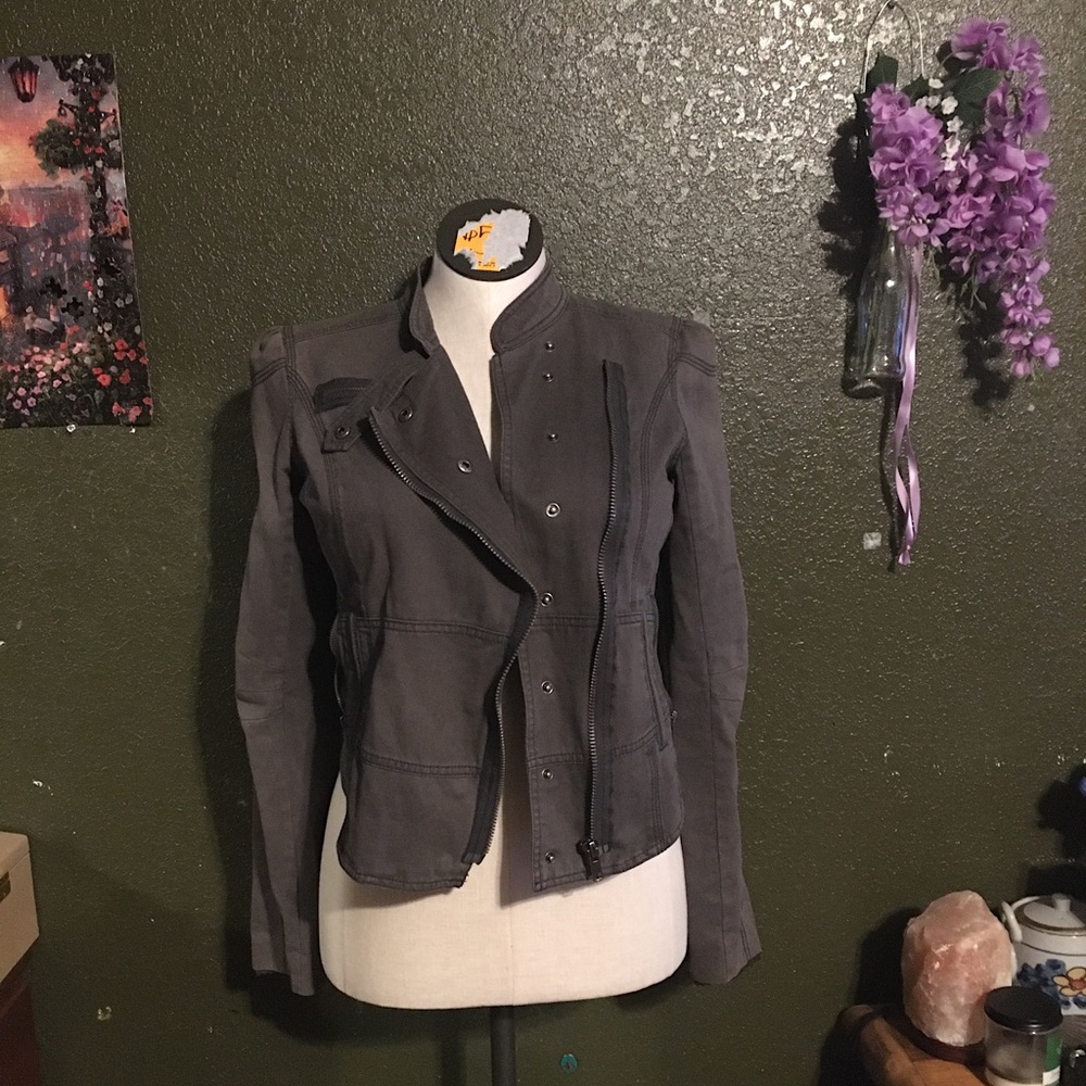 MM Unplugged Jacket